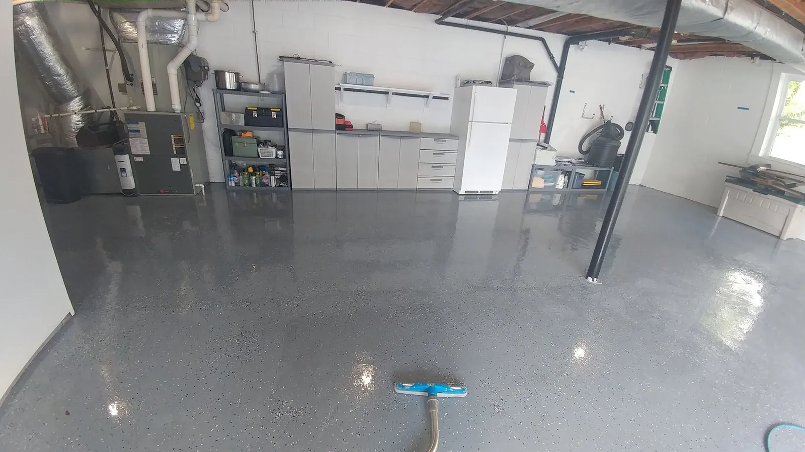 Garage & Concrete Floor Cleaning in Nashville